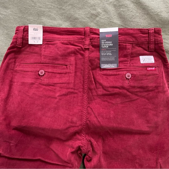 NWT Levi’s XX chino standard taper fit corduroy pants, men’s 31W 32L, Syrah - Picture 4 of 4